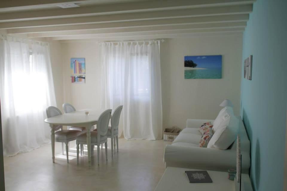 Chiqui Luxury Apartments Αλόννησος Εξωτερικό φωτογραφία